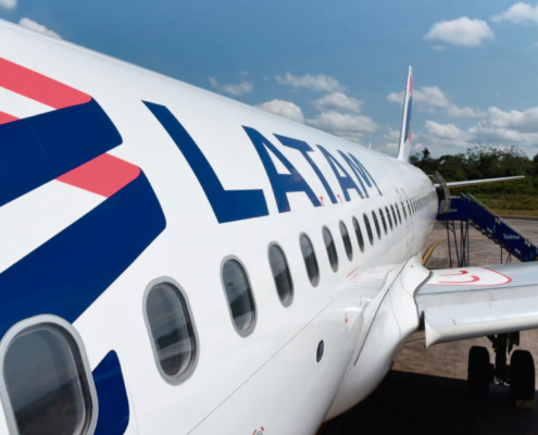 La industria aérea latinoamericana enfrenta la peor crisis de su historia
